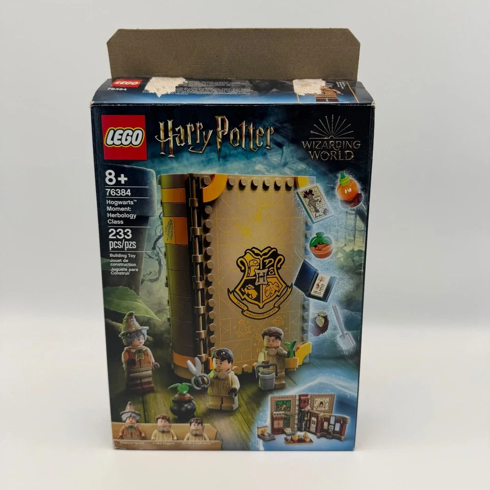 LEGO Harry Potter 76384 Hogwarts Moment: Herbology Class Retired (99% Complete)